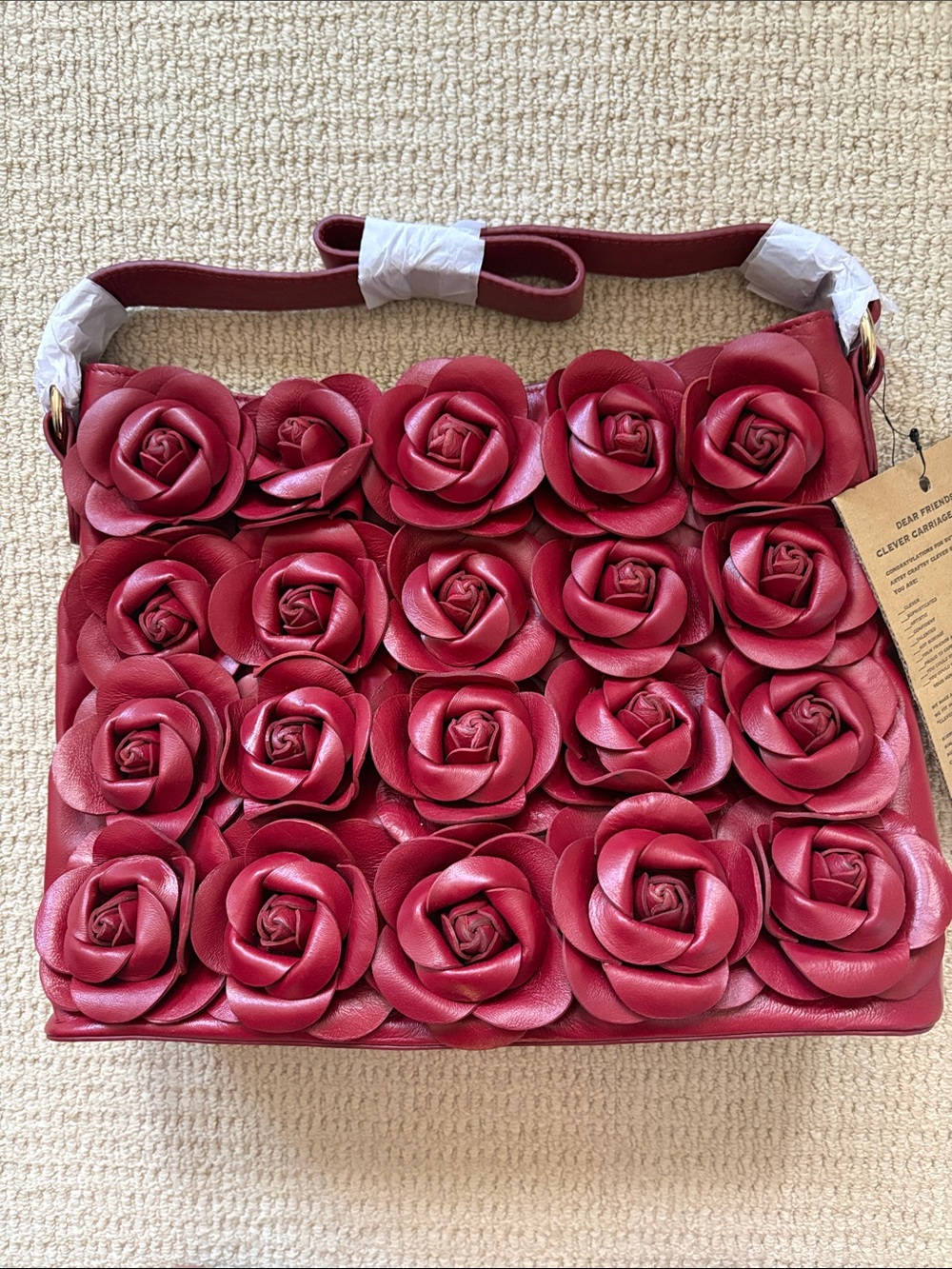 Red Rose Appliqué Shoulder Bag - Feminine Floral Design